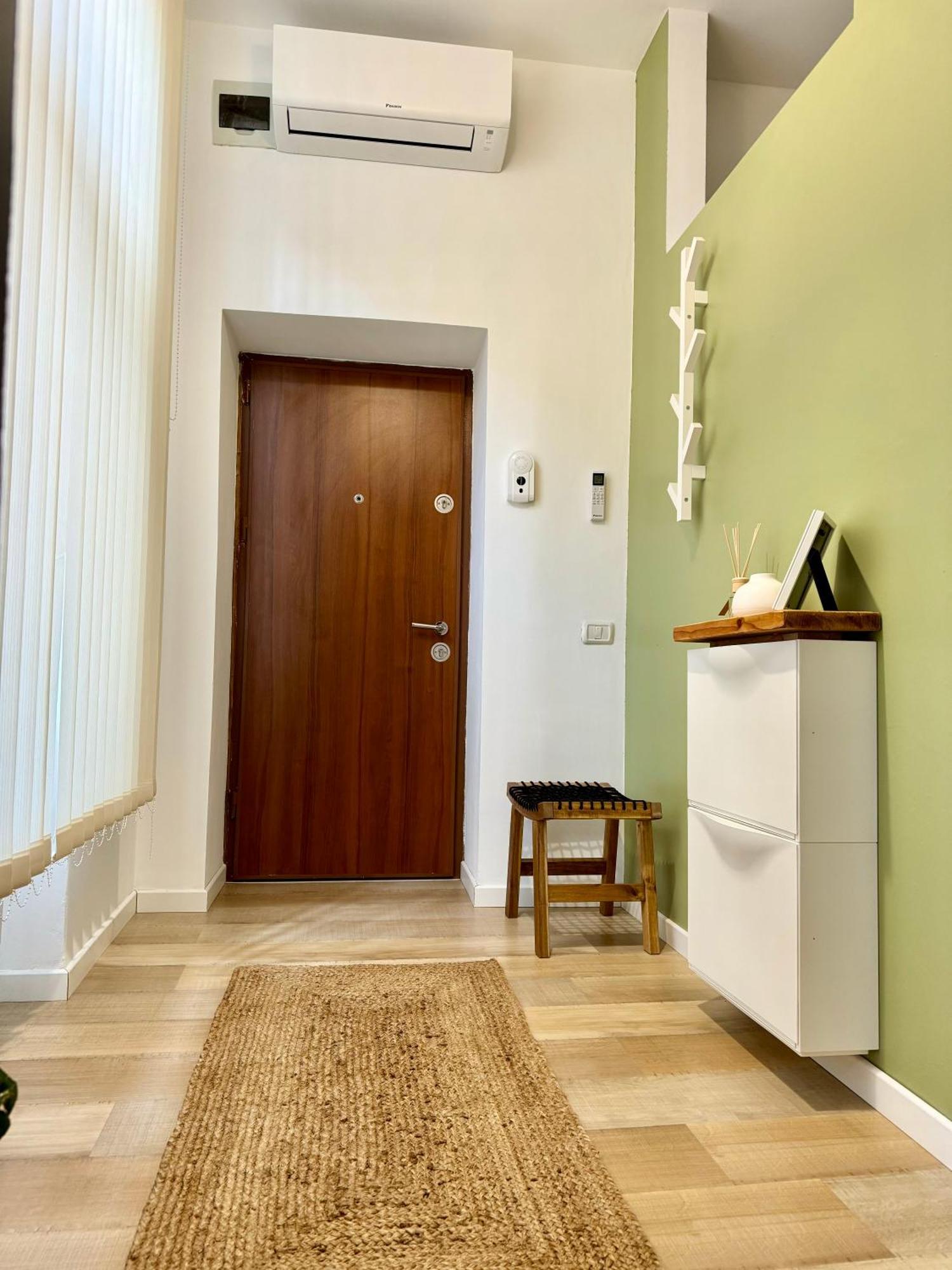 Central - Cozy Studio Arad Exterior photo